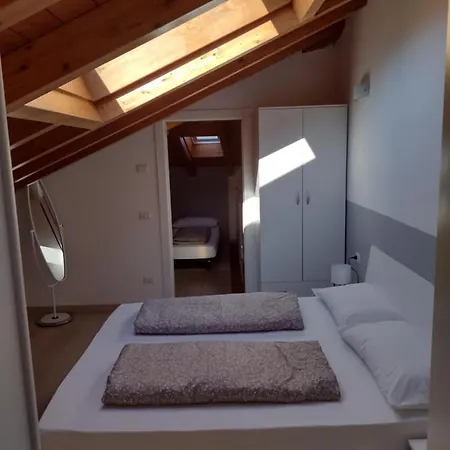 Casa Terrazzo Panoramico * קנוביו