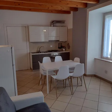Casa Terrazzo Panoramico * קנוביו